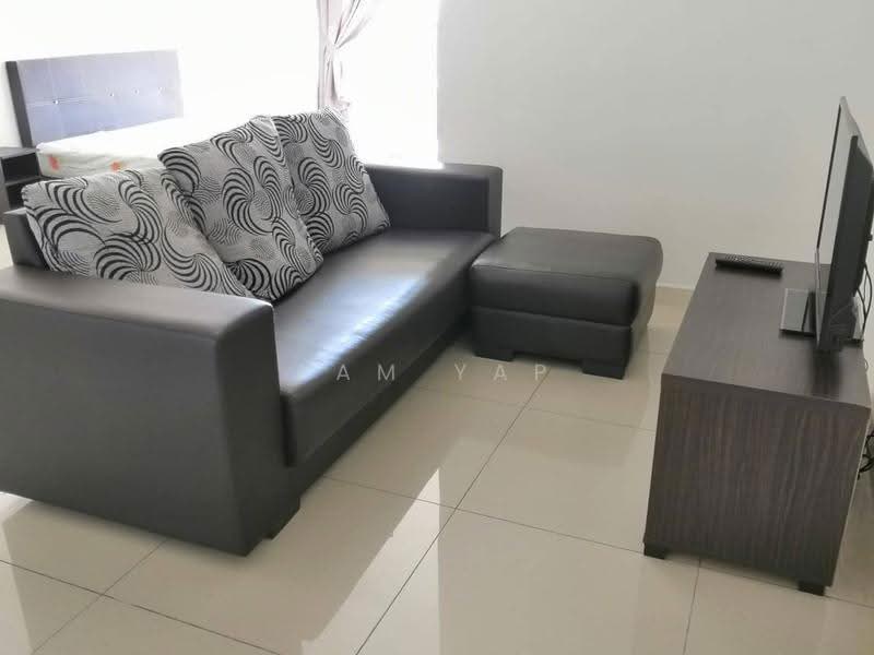 Kediaman Servis untuk Disewa di Greenfield Regency - Sam Yap - Living Room - PropertyGuru.com.my
