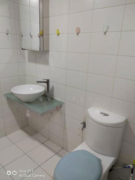 Kediaman Servis untuk Disewa di Greenfield Regency - Sam Yap - Bathroom - PropertyGuru.com.my