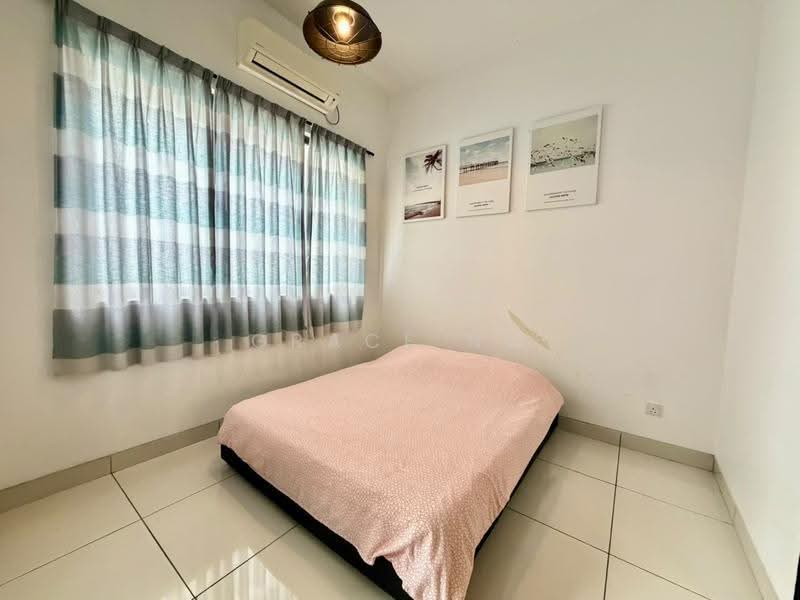 2-storey Terraced House for Sale in Taman Glenmarie (Johor Bahru) - Grace Ng - Bedroom - PropertyGuru.com.my