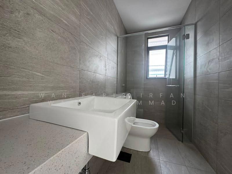 Bungalow House for Sale in Kajang (Selangor) - Wan Faris Irfan Wan Mohammad - Bathroom - PropertyGuru.com.my