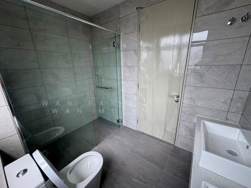 Bungalow House for Sale in Kajang (Selangor) - Wan Faris Irfan Wan Mohammad - Bathroom - PropertyGuru.com.my