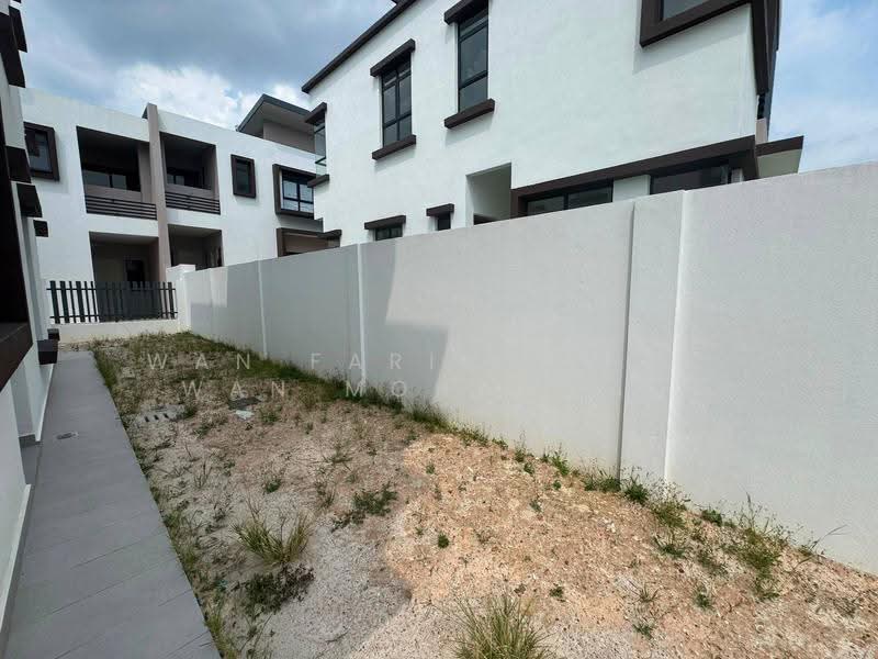 Bungalow House for Sale in Kajang (Selangor) - Wan Faris Irfan Wan Mohammad - Exterior - PropertyGuru.com.my