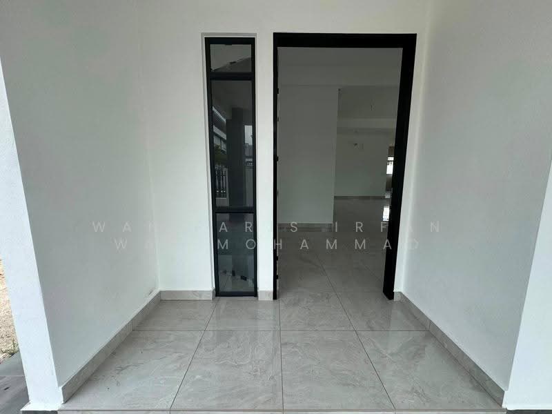 Bungalow House for Sale in Kajang (Selangor) - Wan Faris Irfan Wan Mohammad - Entrance - PropertyGuru.com.my