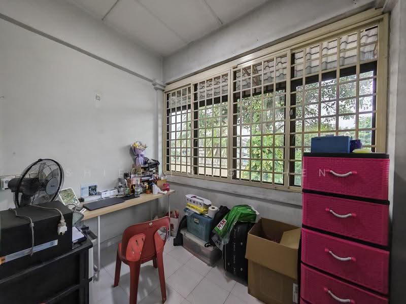 2-storey Terraced House for Sale in Taman Desa Cemerlang (Ulu Tiram) - Shieh Long Chen - Study - PropertyGuru.com.my