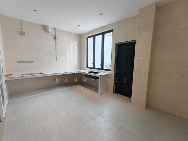 Vila Berkembar untuk Dijual di Johor Bahru (Johor) - Danny See - Kitchen - PropertyGuru.com.my