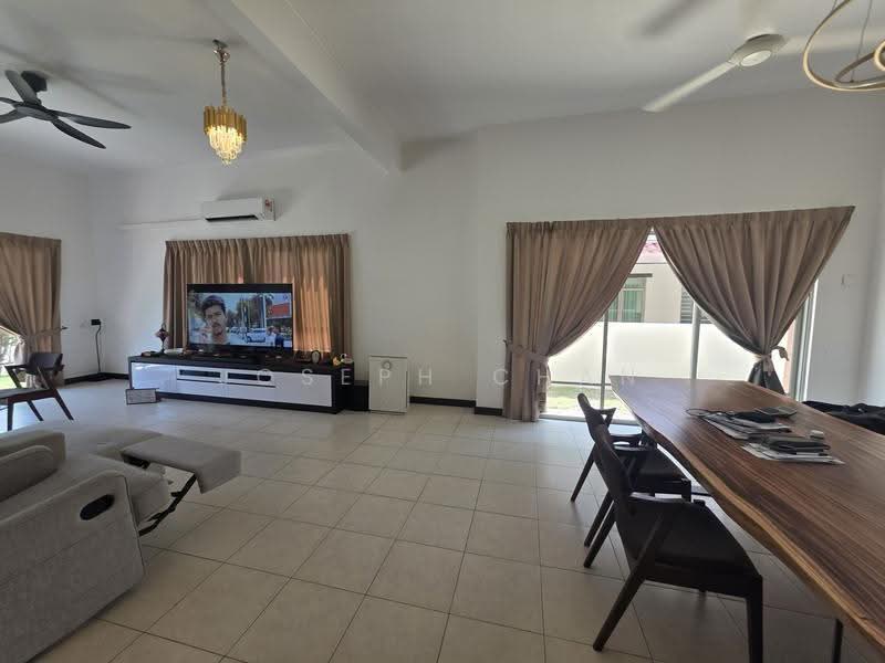 Rumah Berkembar untuk Dijual di Setia Eco Park (Setia Alam) - Joseph Chan - Living Room - PropertyGuru.com.my