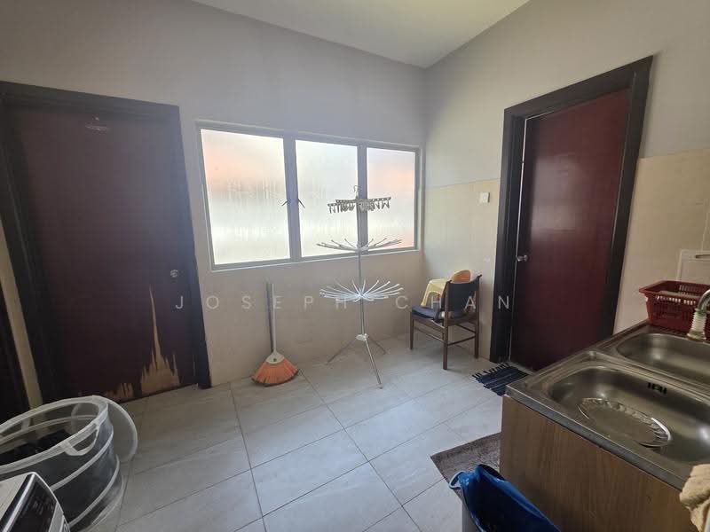 Rumah Berkembar untuk Dijual di Setia Eco Park (Setia Alam) - Joseph Chan - Back yard - PropertyGuru.com.my
