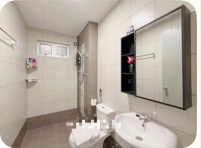 Kediaman Servis untuk Dijual di One 49 Residence - Mandy Goh Siew Li - Bathroom - PropertyGuru.com.my