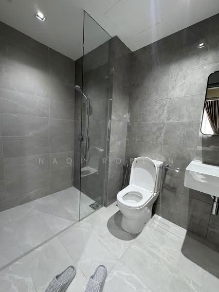 Pangsapuri untuk Disewa di Sfera - Naqi Roslan - Bathroom - PropertyGuru.com.my