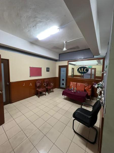 Shop / Office for Sale in Klang (Selangor) - Jason Tang - Interior - PropertyGuru.com.my