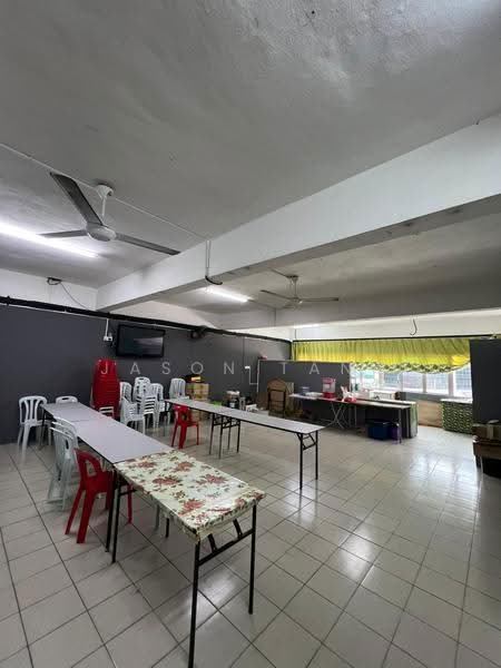 Shop / Office for Sale in Klang (Selangor) - Jason Tang - Interior - PropertyGuru.com.my