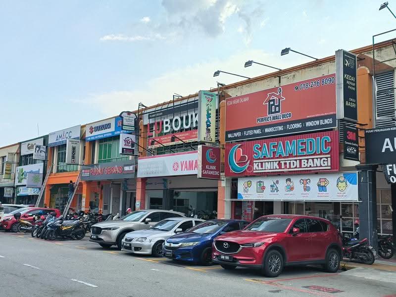 Kedai untuk Disewa di Seksyen 7 (Bangi) - Natalie Loke - Exterior - PropertyGuru.com.my