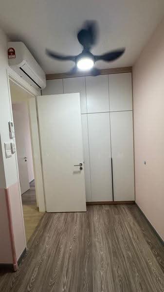 Kediaman Servis untuk Dijual di United Point (Residensi Berpadu) - Aylin Lim - Bedroom - PropertyGuru.com.my