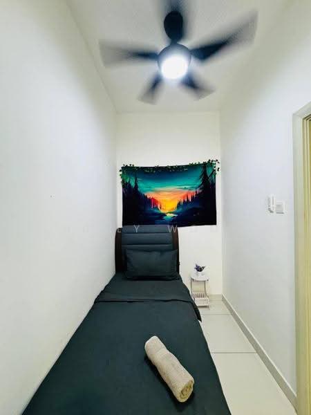Kediaman Servis untuk Dijual di Southkey Mosaic - Huily Woon - Bedroom - PropertyGuru.com.my