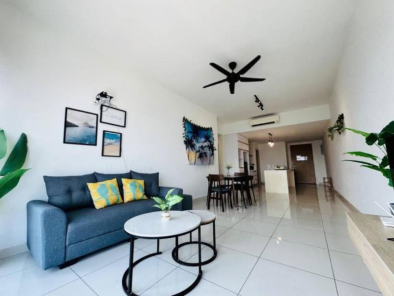 Kediaman Servis untuk Dijual di Southkey Mosaic - Huily Woon - Living Room - PropertyGuru.com.my