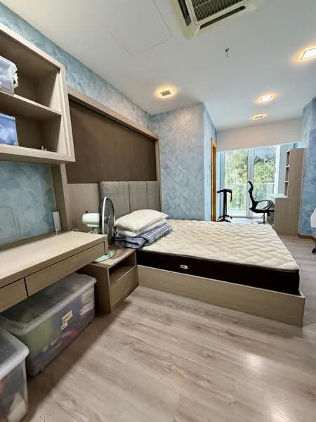 Rumah Teres 3-Tingkat untuk Dijual di Taman Seputeh (Seputeh) - Joanne Khoo - Bedroom - PropertyGuru.com.my