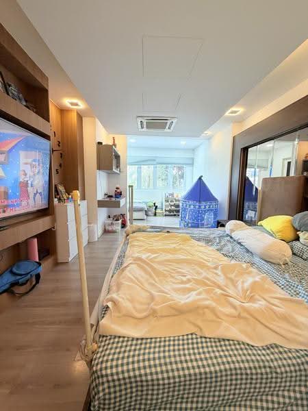 Rumah Teres 3-Tingkat untuk Dijual di Taman Seputeh (Seputeh) - Joanne Khoo - Bedroom - PropertyGuru.com.my