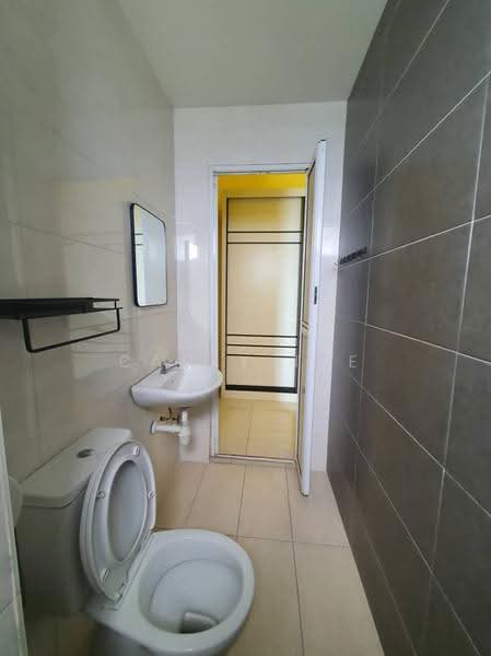 Kediaman Servis untuk Disewa di Maple Residences @ Bandar Bestari Klang - Canly Tee - Bathroom - PropertyGuru.com.my