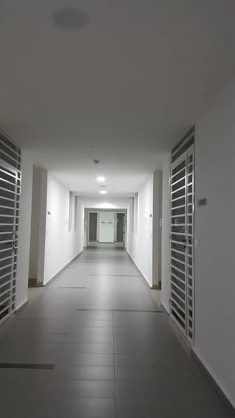 Kediaman Servis untuk Disewa di Maple Residences @ Bandar Bestari Klang - Canly Tee - Corridor - PropertyGuru.com.my
