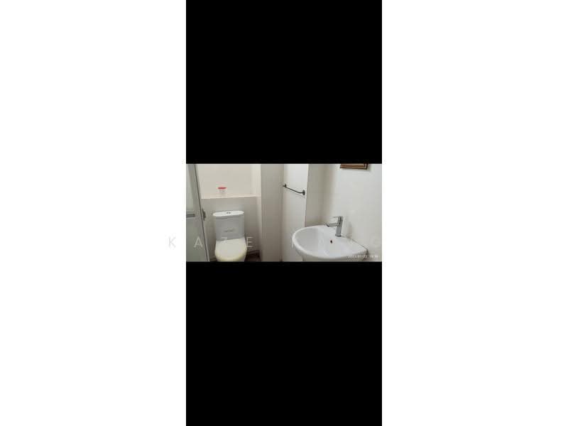 Kondominium untuk Disewa di Shineville Park - Kaze Kang - Bathroom - PropertyGuru.com.my