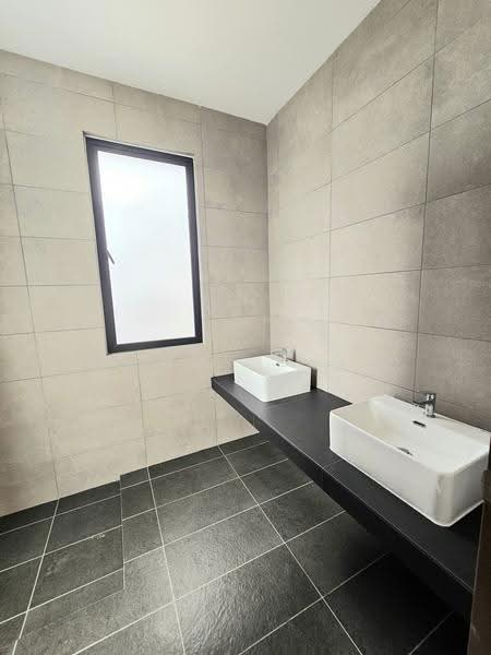 Rumah Teres 3-Tingkat untuk Dijual di Taman Putra Prima (Puchong) - Wendy Chin - PropertyGuru.com.my