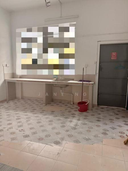 Kedai untuk Disewa di Pusat Perniagaan Raja Uda (Butterworth) - Jane Ng - Kitchen - PropertyGuru.com.my