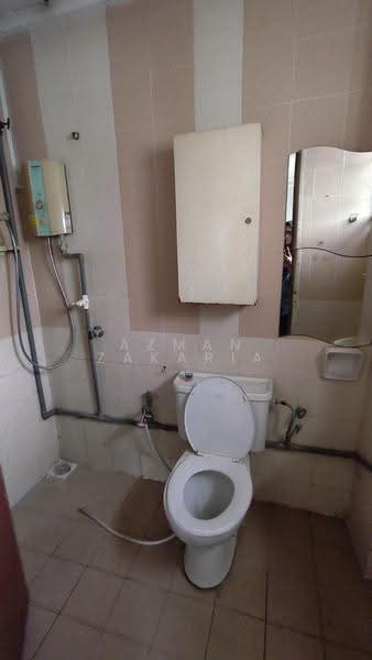 Rumah Teres 2-Tingkat untuk Dijual di Subang Bestari (Shah Alam) - AZMAN ZAKARIA - Bathroom - PropertyGuru.com.my