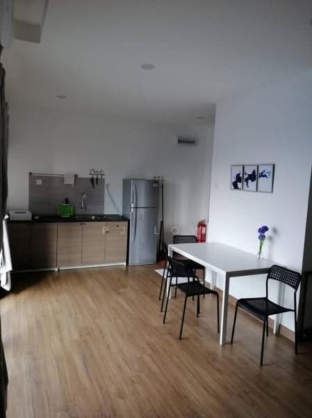Kondominium untuk Disewa di Symphony Tower (Menara Simfoni) - PJ Low - Kitchen - PropertyGuru.com.my