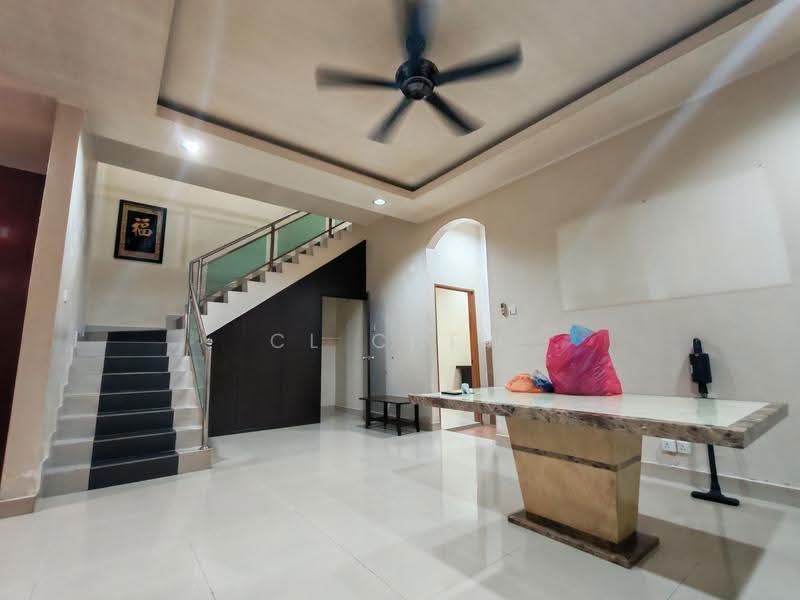 Rumah Berkembar untuk Dijual di Taman Sentosa (Klang) - CL Chew - Living Room - PropertyGuru.com.my