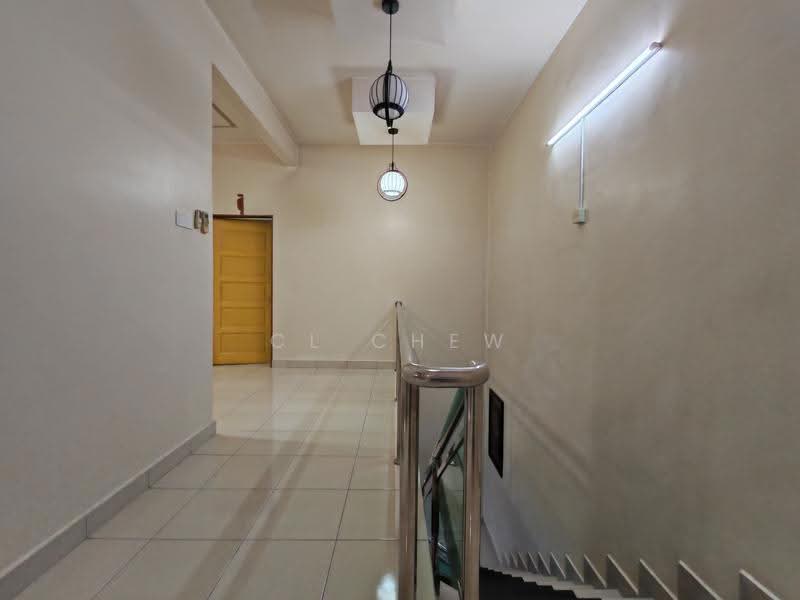 Rumah Berkembar untuk Dijual di Taman Sentosa (Klang) - CL Chew - Corridor - PropertyGuru.com.my
