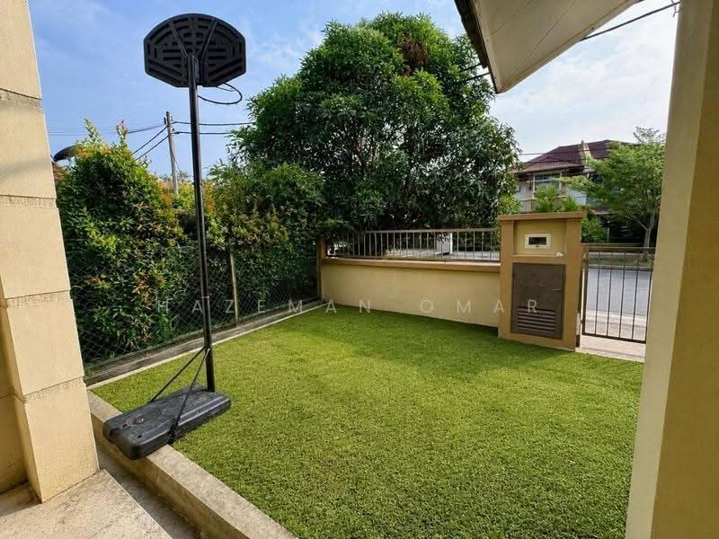 Cluster House for Sale in Alam Suria (Puncak Alam) - Hazeman Omar - Garden - PropertyGuru.com.my