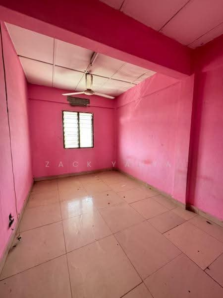 Rumah Flat untuk Dijual di Pangsapuri Melati - Zack Yahya - Interior - PropertyGuru.com.my
