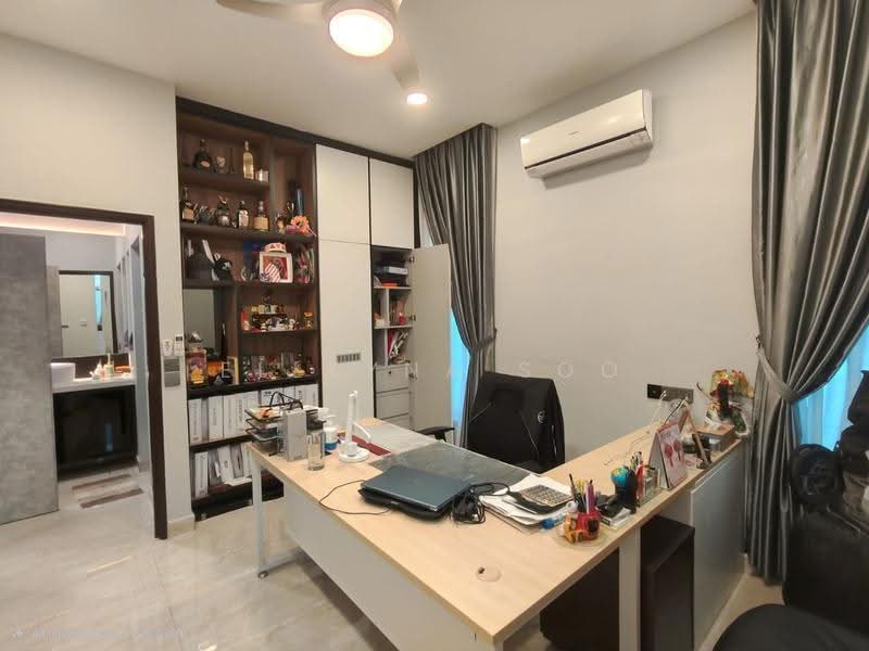 Semi-Detached House for Sale in Taman Nusa Bestari (Iskandar Puteri (Nusajaya)) - Elleyna Soo - Study - PropertyGuru.com.my
