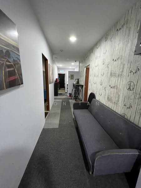 Shop / Office for Sale in Fraser Business Park (Kuala Lumpur) - Jason Tang - Corridor - PropertyGuru.com.my