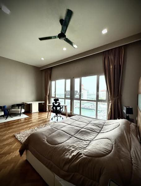 Service Residence for Sale at Straits Quay (The Suites at Waterside) - Cheryl Chng - Bedroom - PropertyGuru.com.my