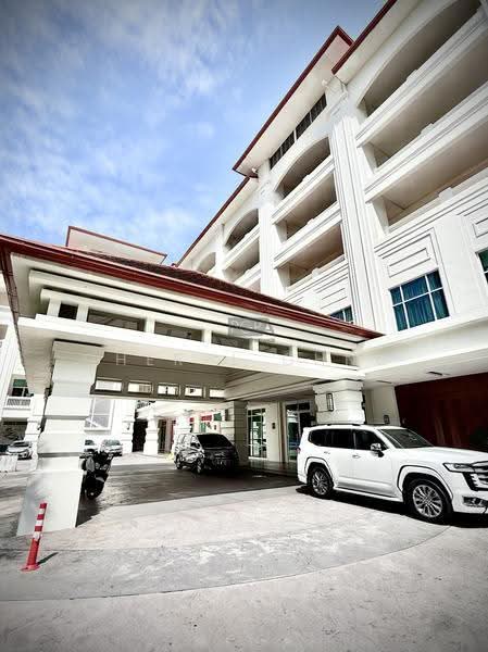 Service Residence for Sale at Straits Quay (The Suites at Waterside) - Cheryl Chng - Exterior - PropertyGuru.com.my