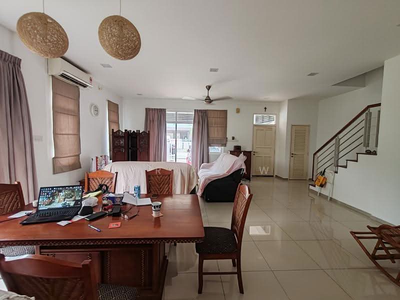 Semi-Detached House for Sale in Ayer Keroh (Melaka) - Harry Law - Living Room - PropertyGuru.com.my