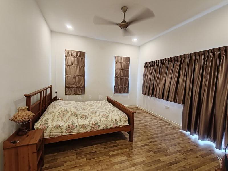 Semi-Detached House for Sale in Ayer Keroh (Melaka) - Harry Law - Bedroom - PropertyGuru.com.my