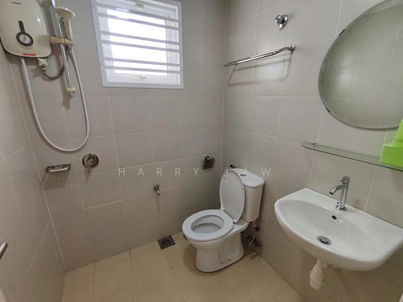 Semi-Detached House for Sale in Ayer Keroh (Melaka) - Harry Law - Bathroom - PropertyGuru.com.my