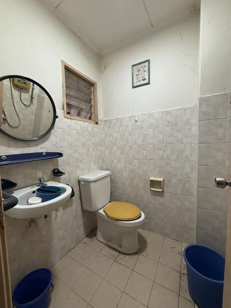 1-storey Terraced House for Sale in Rawang (Selangor) - Mohd Ridhwan Richard Abdullah - Bathroom - PropertyGuru.com.my