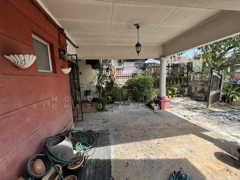 1-storey Terraced House for Sale in Rawang (Selangor) - Mohd Ridhwan Richard Abdullah - Exterior - PropertyGuru.com.my