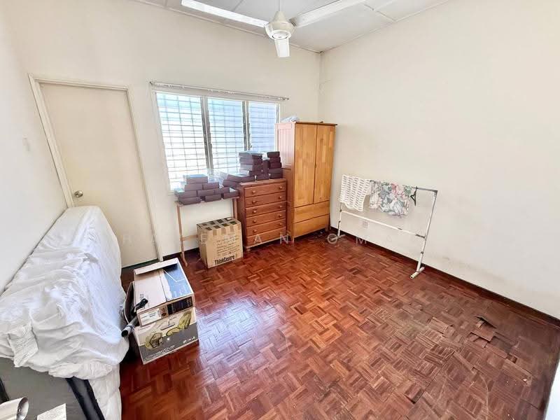 2-storey Terraced House for Sale in Ampang (Selangor) - Hazeman Omar - Bedroom - PropertyGuru.com.my