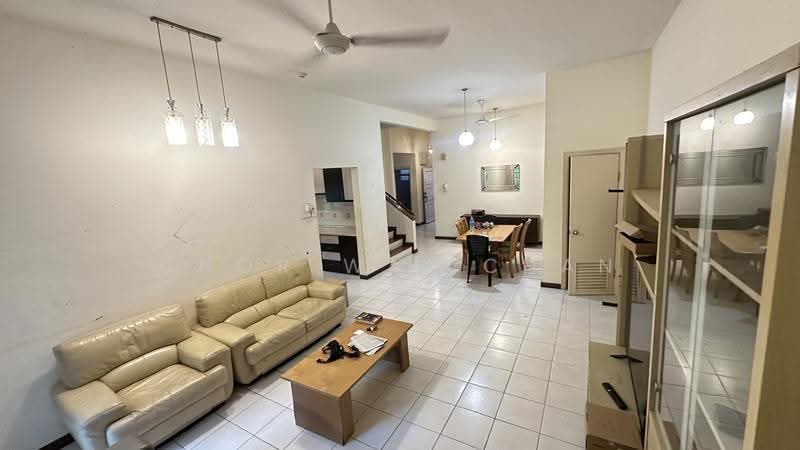 Pangsapuri untuk Dijual di Parkville - Chor Wai Chan - Living Room - PropertyGuru.com.my