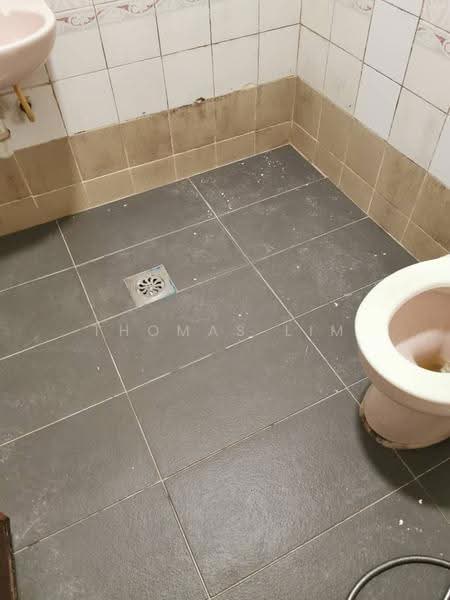 Kondominium untuk Dijual di Menara City One - Thomas Lim - Bathroom - PropertyGuru.com.my