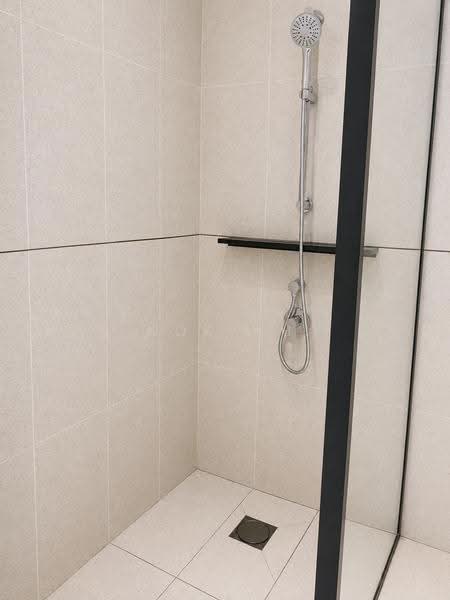 Kediaman Servis untuk Disewa di Millerz Square Serviced Residence - Kok KH - Bathroom - PropertyGuru.com.my