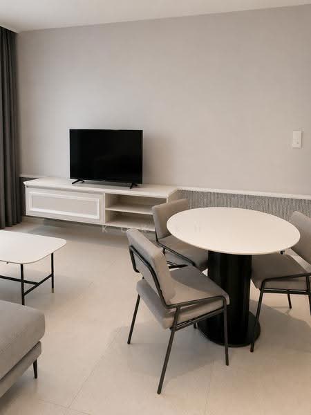 Kediaman Servis untuk Disewa di Millerz Square Serviced Residence - Kok KH - Living Room - PropertyGuru.com.my