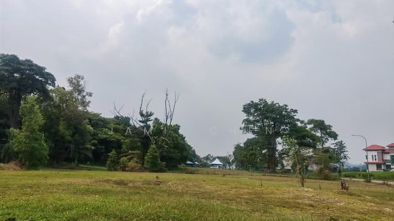 Tanah Komersial untuk Dijual di Seri Kembangan (Selangor) - Jamie Chen - Exterior - PropertyGuru.com.my