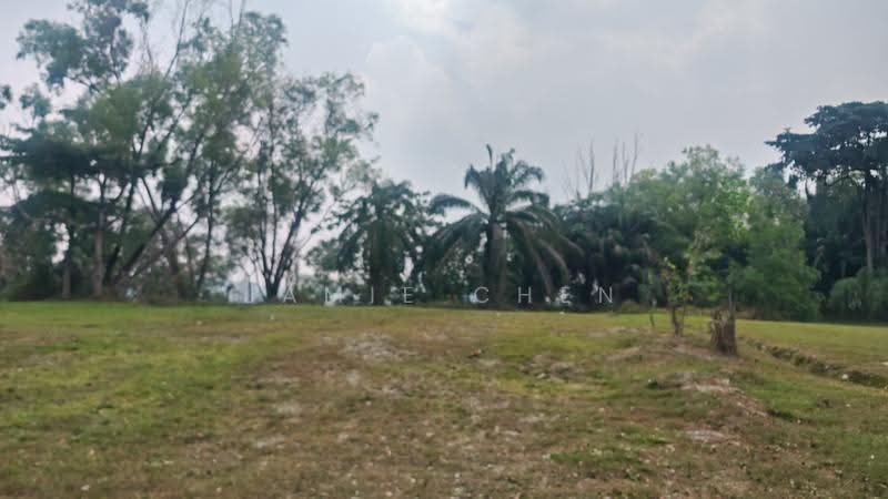 Tanah Komersial untuk Dijual di Seri Kembangan (Selangor) - Jamie Chen - Exterior - PropertyGuru.com.my