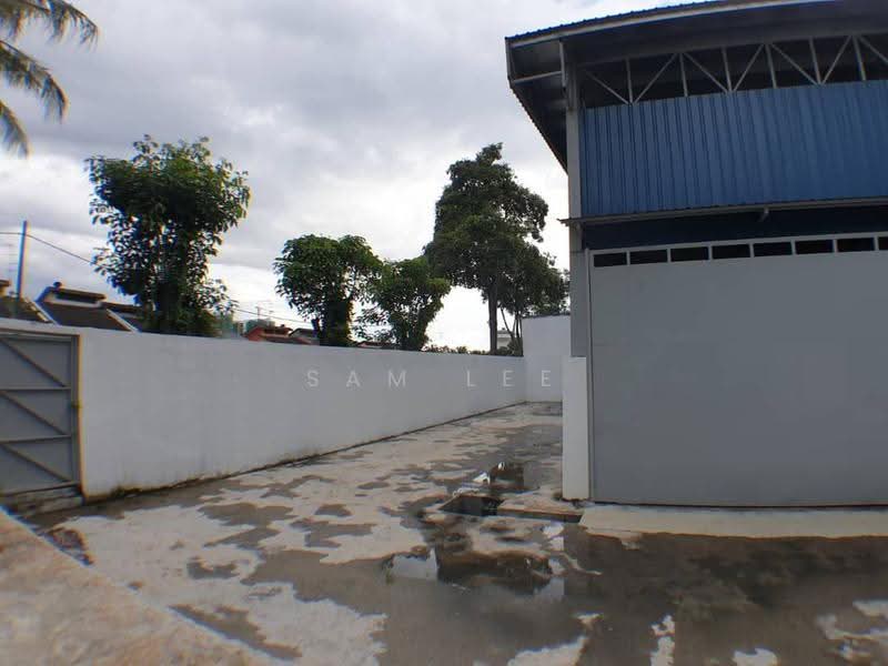 Factory for Rent in Kawasan Perindustrian Kempas (Tampoi) - Sam Lee - PropertyGuru.com.my