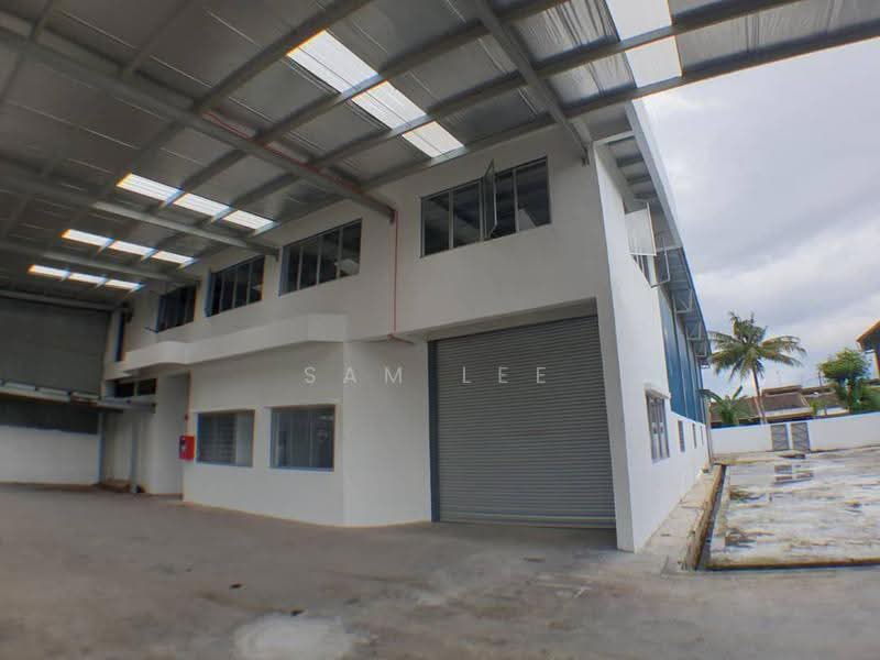 Factory for Rent in Kawasan Perindustrian Kempas (Tampoi) - Sam Lee - PropertyGuru.com.my